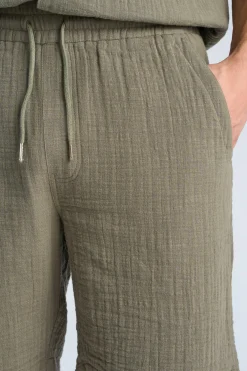 Casual shorts