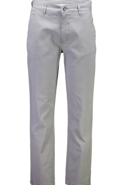 Chinos