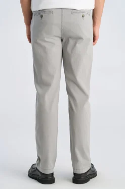 Chinos