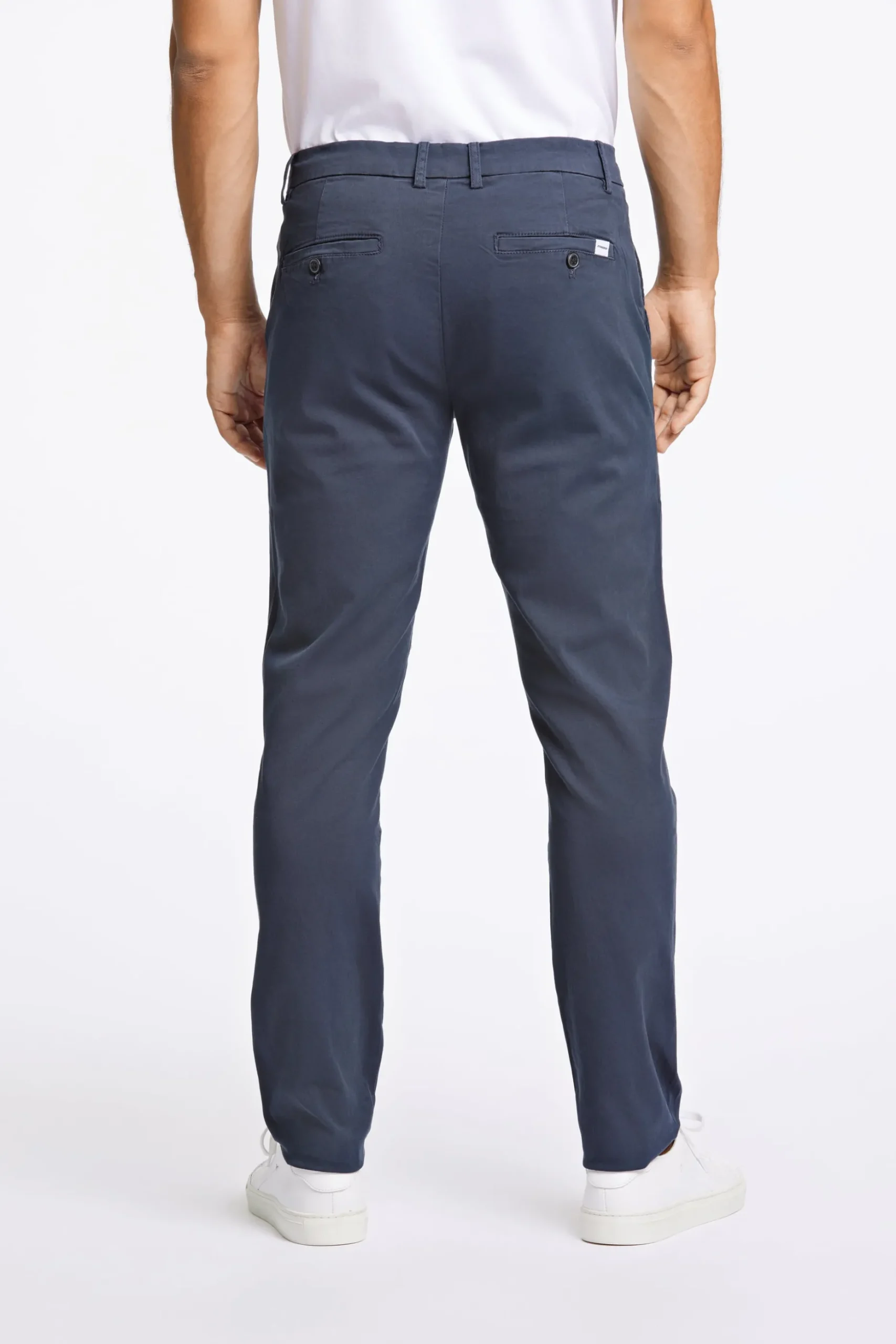 Chinos