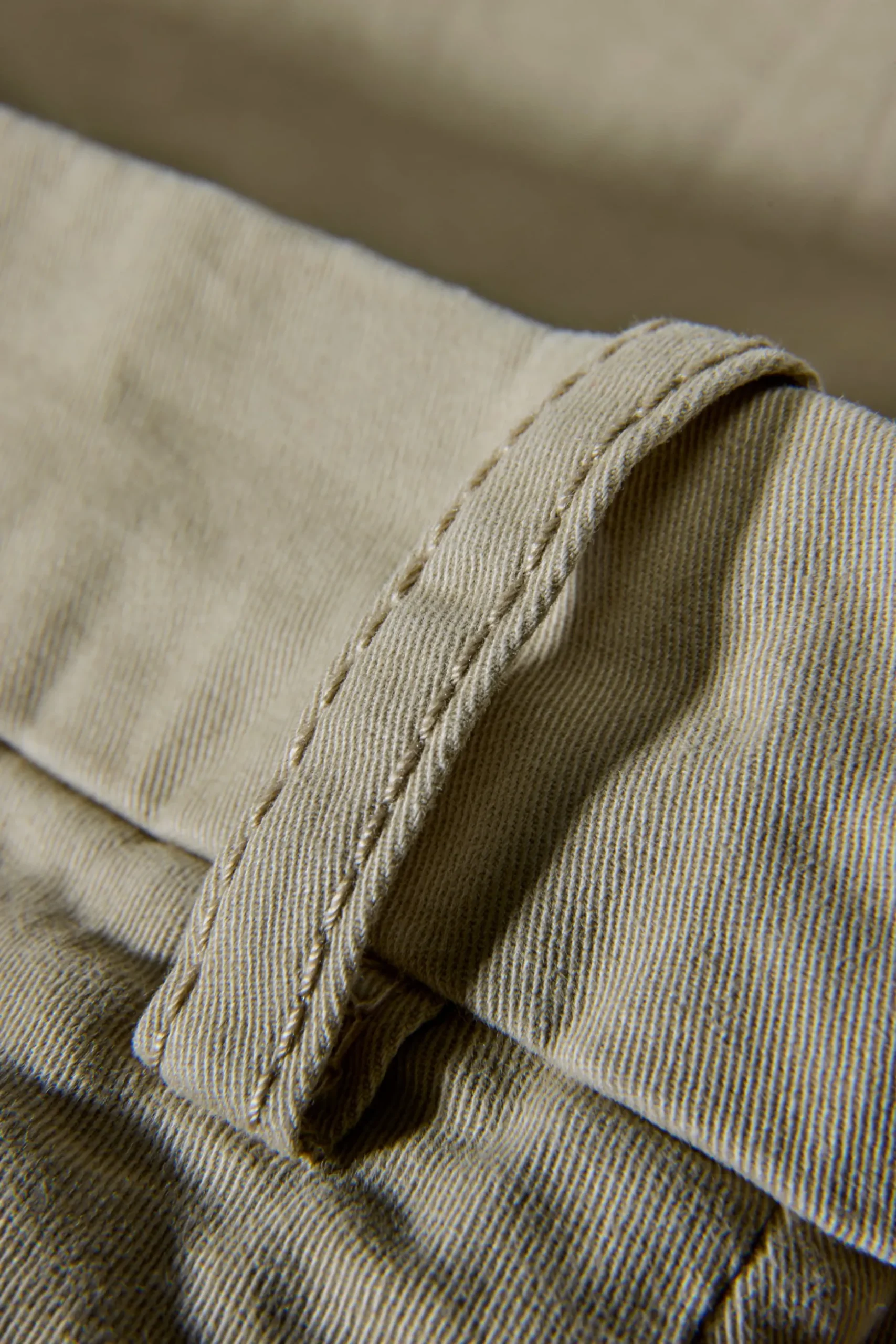 Chinos