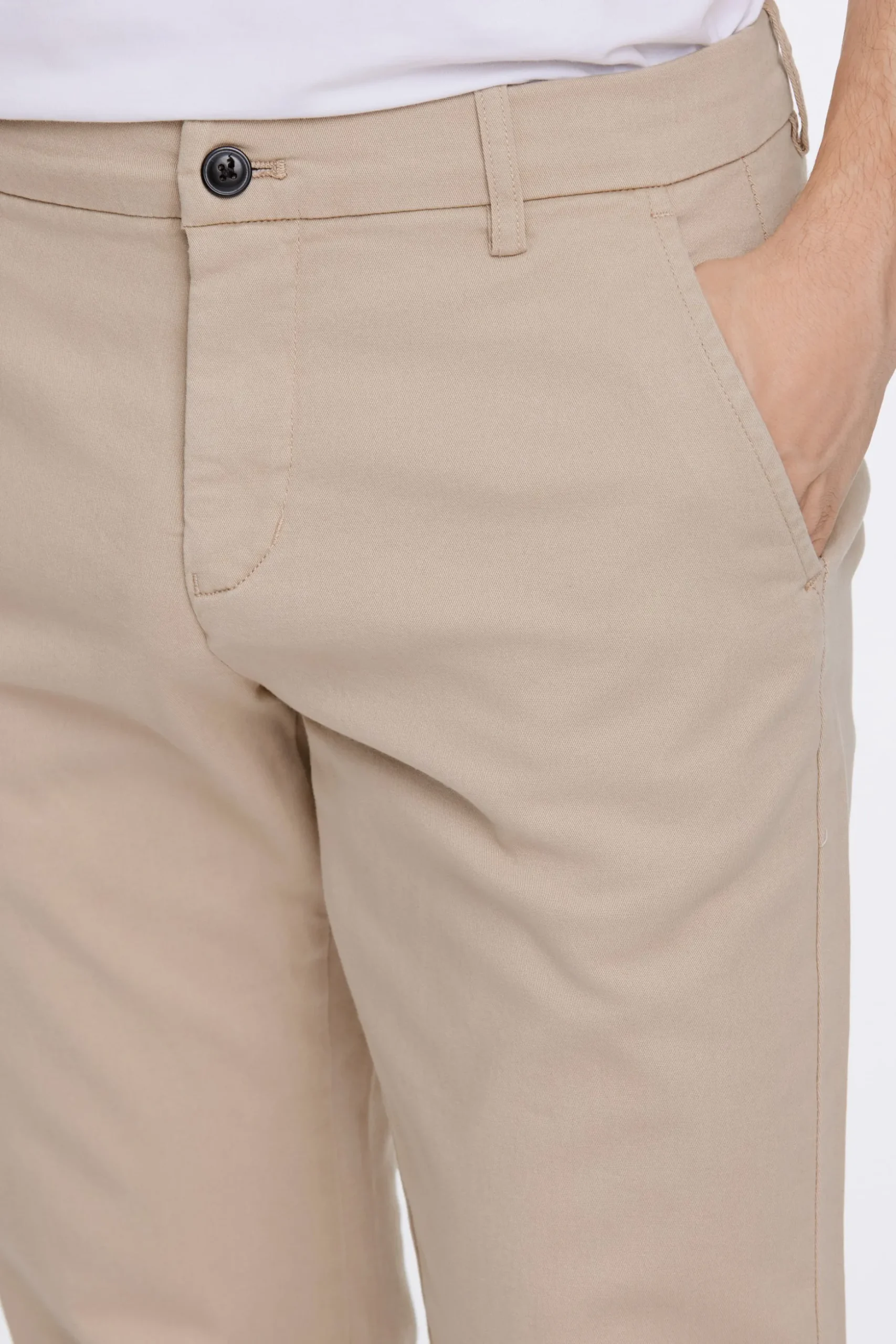 Chinos
