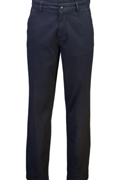 Chinos