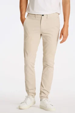 Chinos