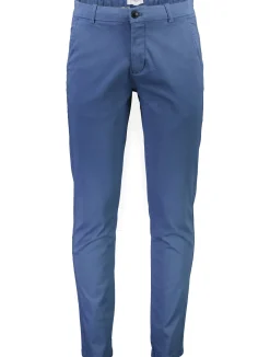 Chinos