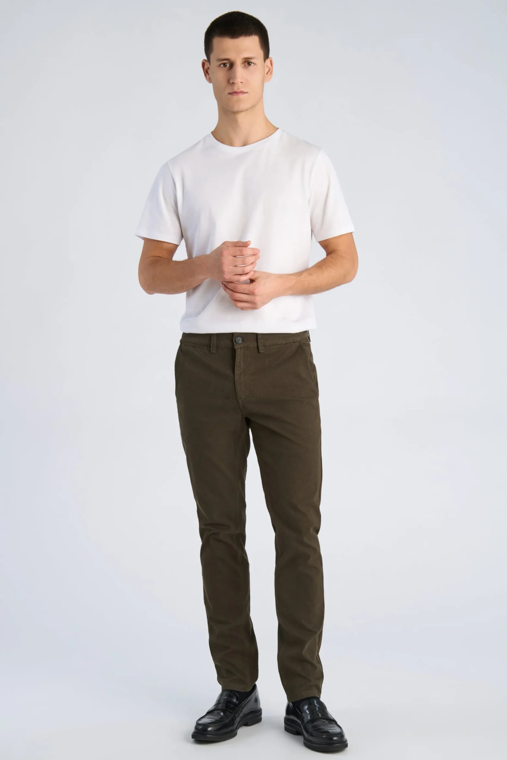 Chinos