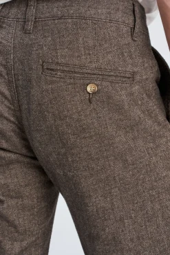 Chinos