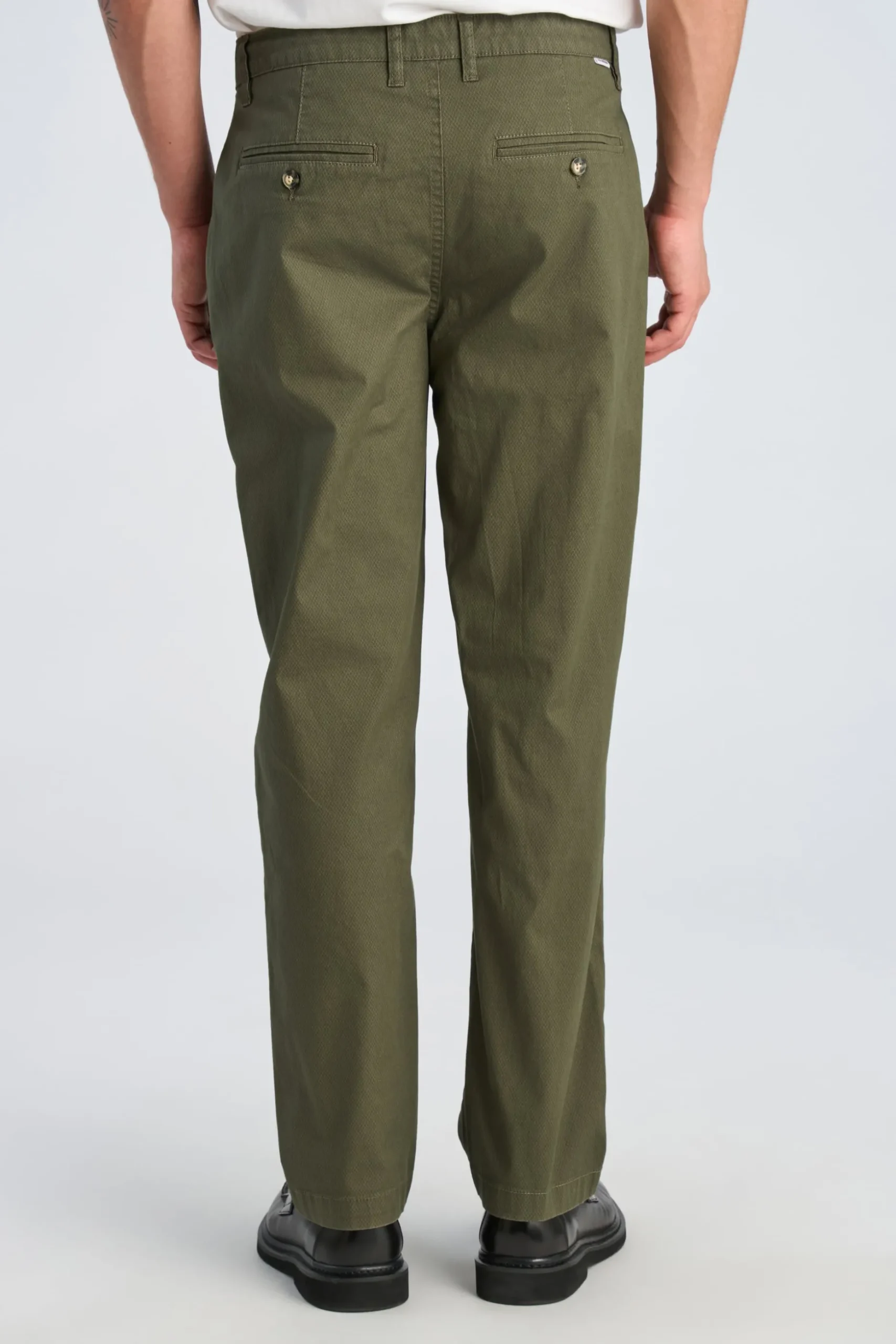 Chinos