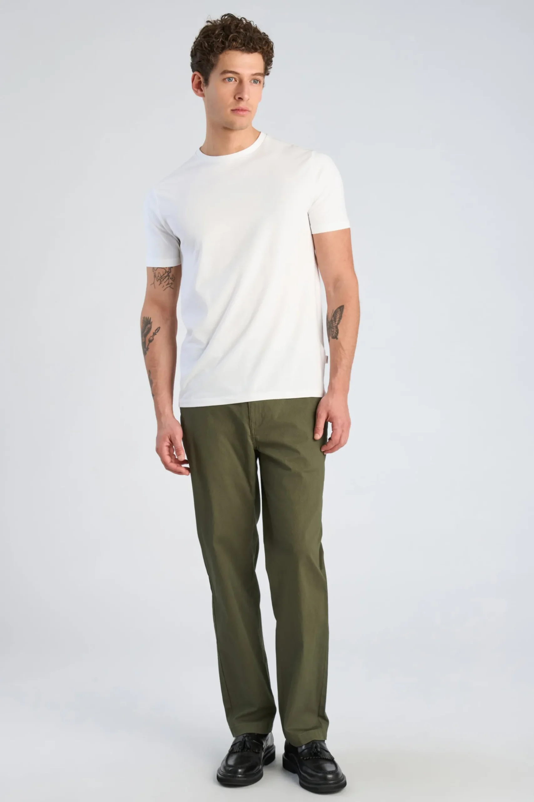 Chinos