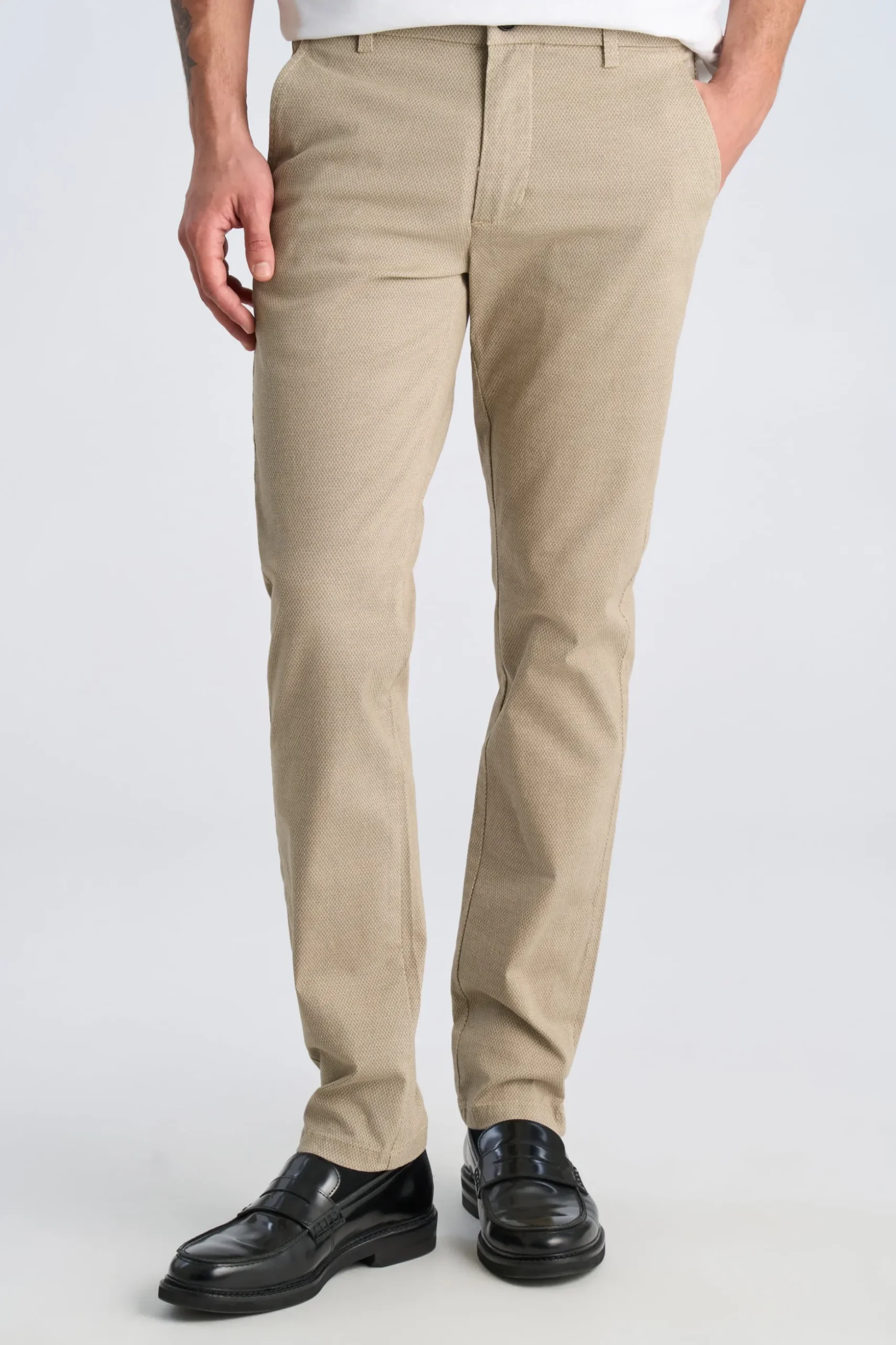 Chinos