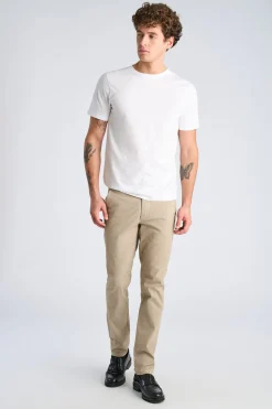 Chinos