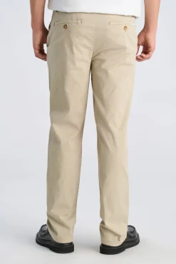 Chinos