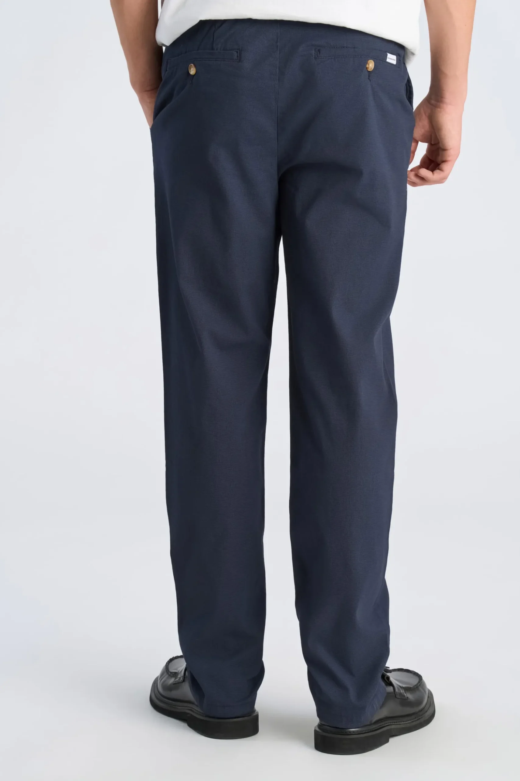 Chinos