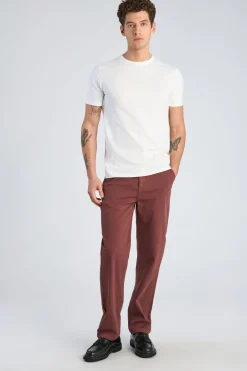 Chinos