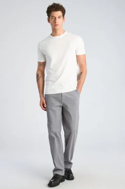 Chinos
