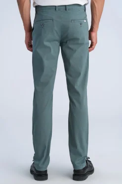 Chinos
