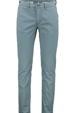 Chinos