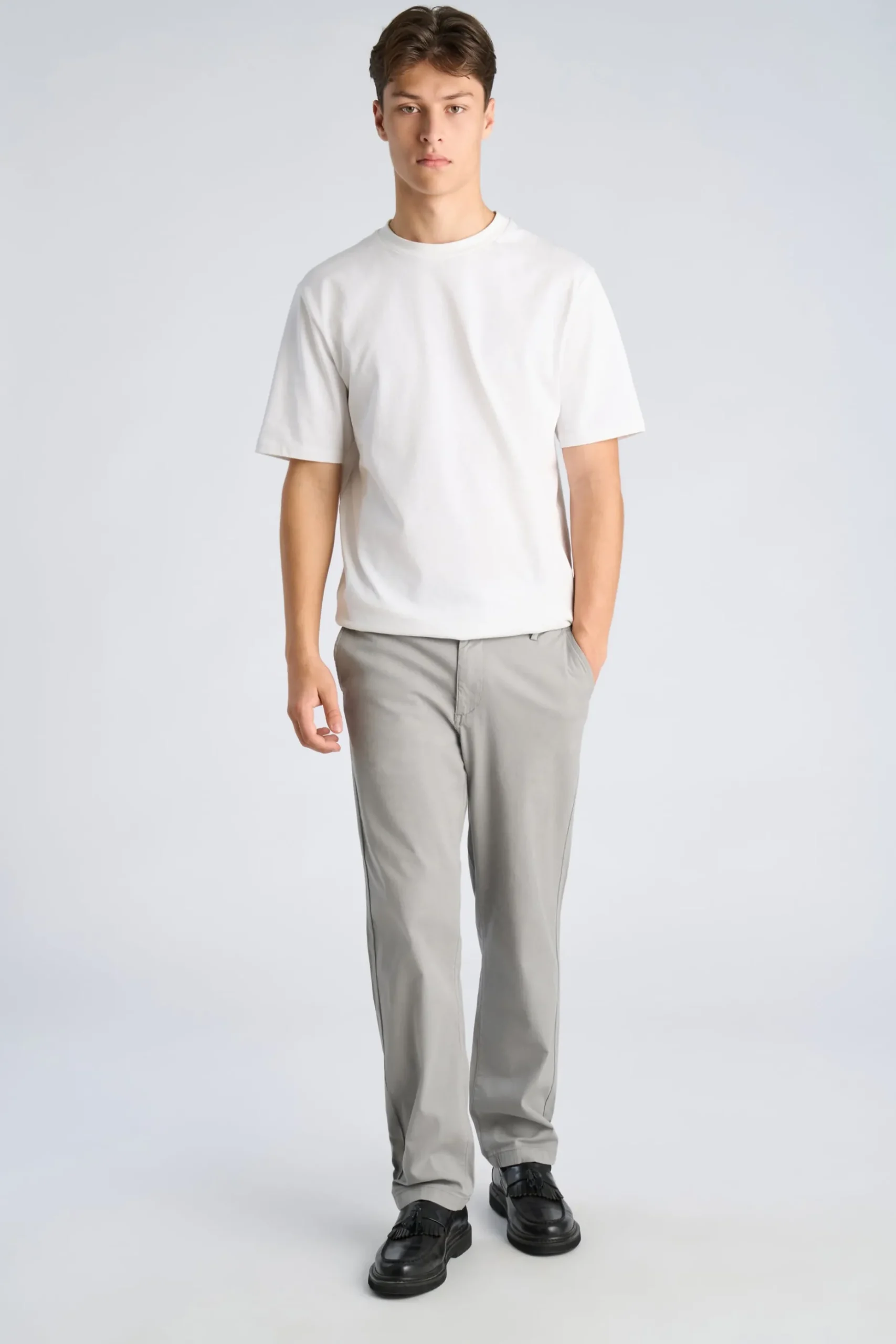 Chinos