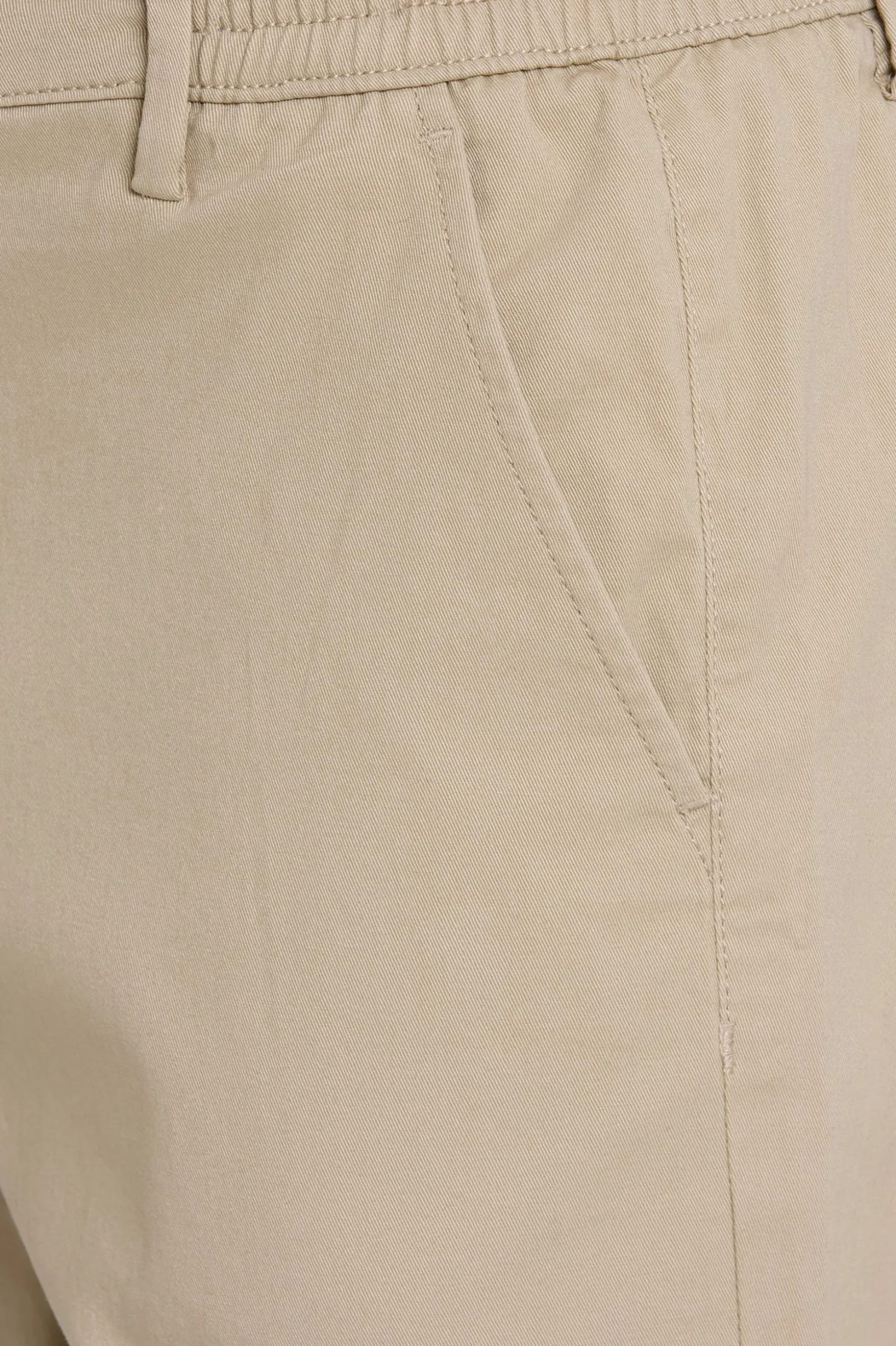 Chinos