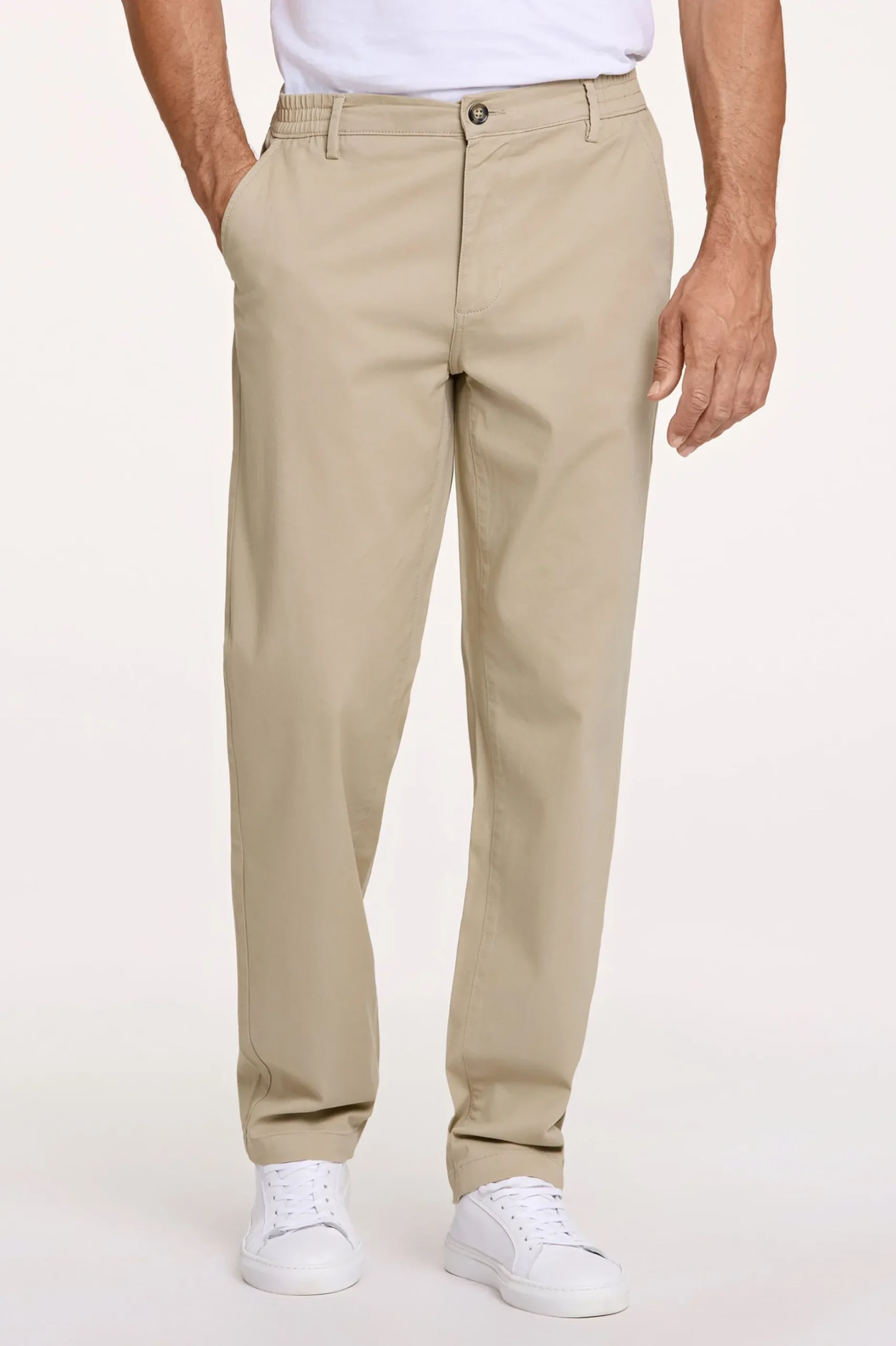 Chinos