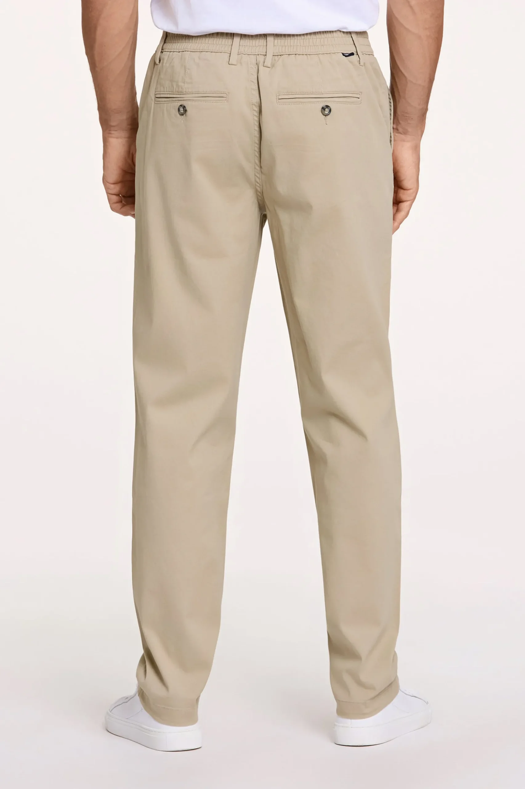 Chinos