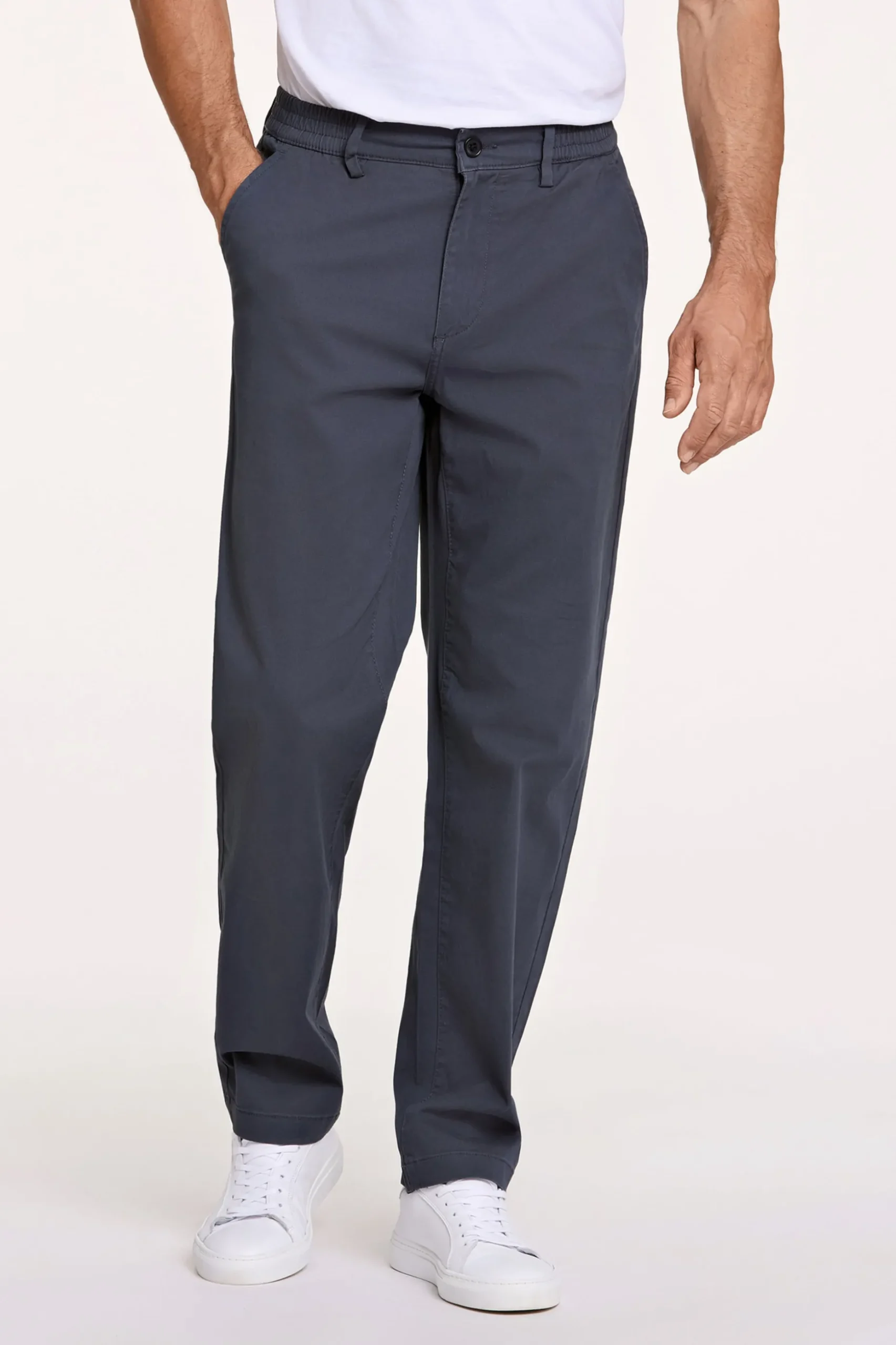 Chinos