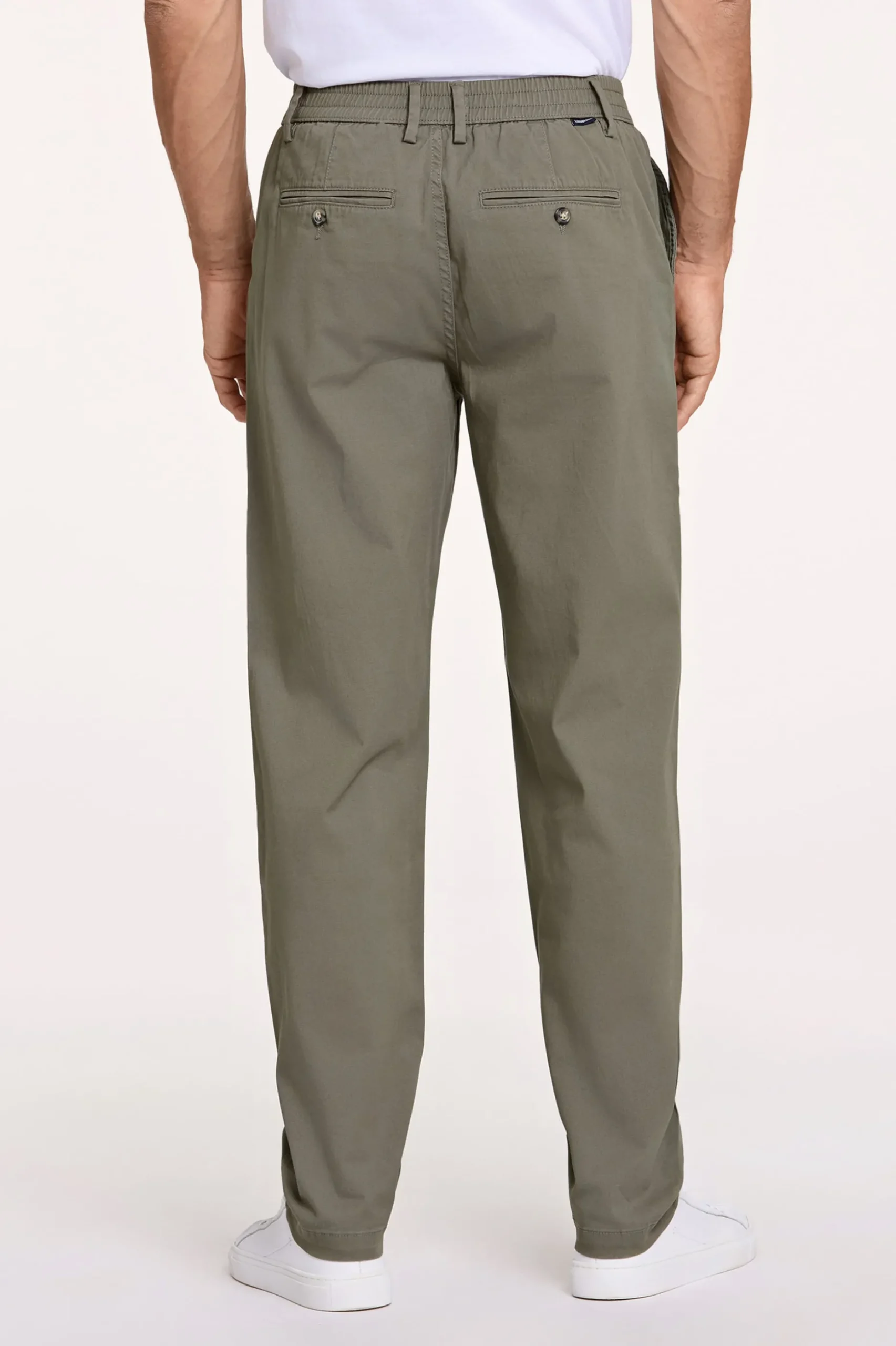 Chinos