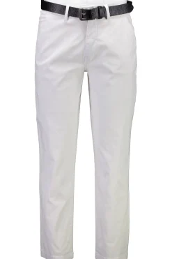 Chinos