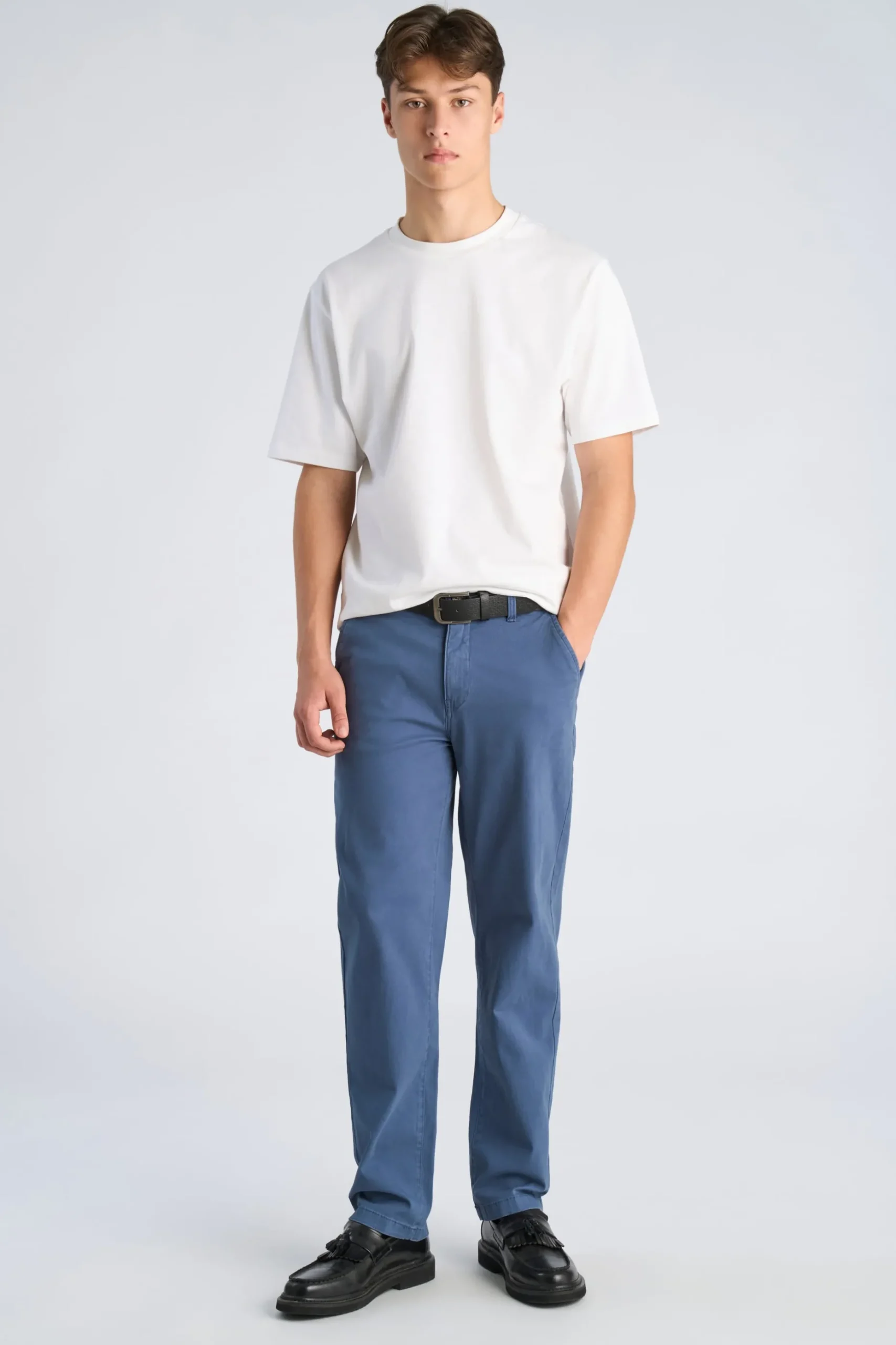 Chinos