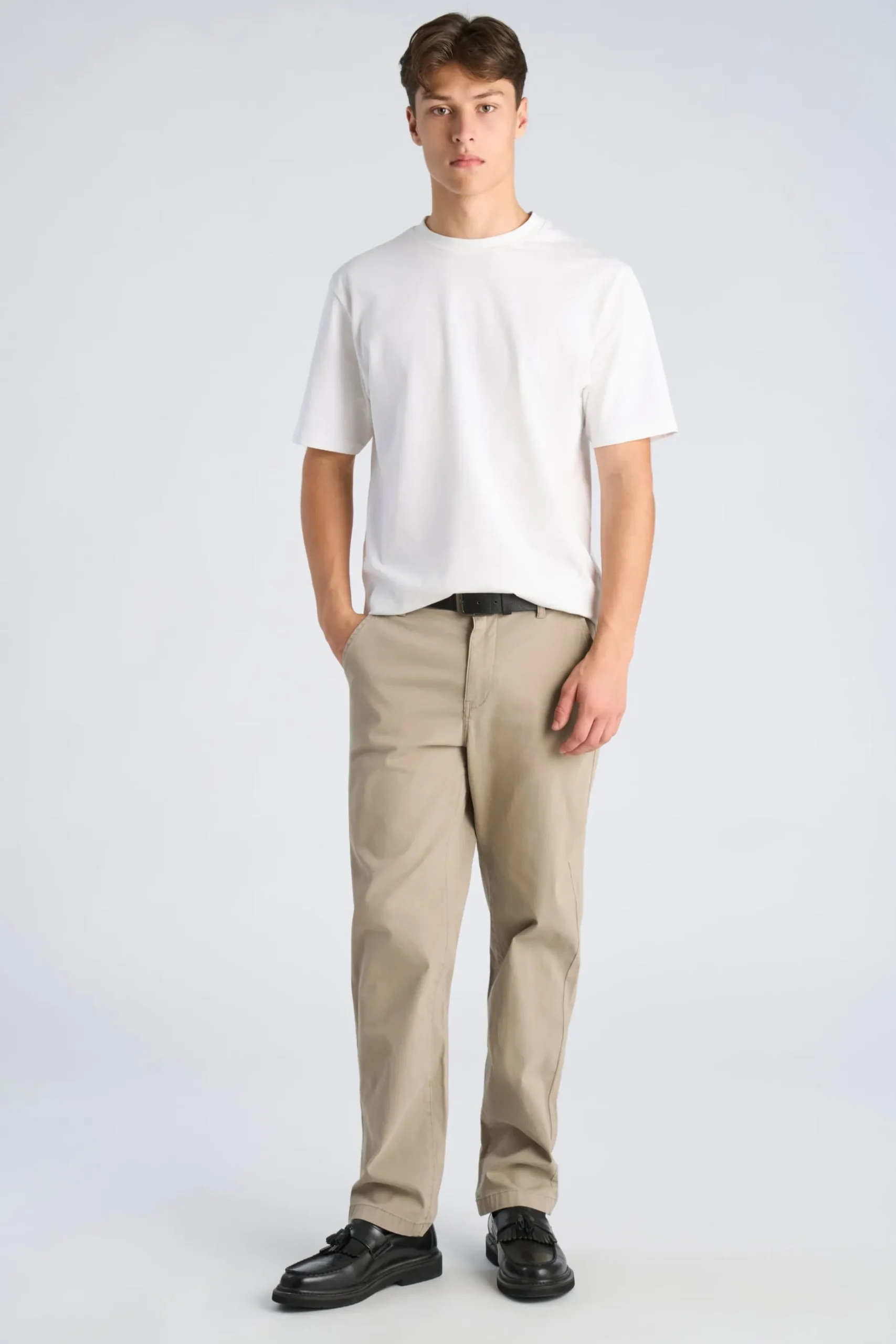 Chinos
