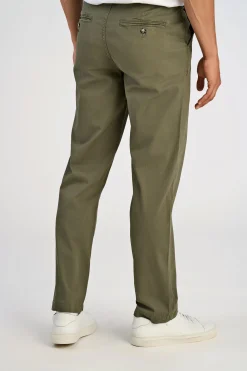 Chinos