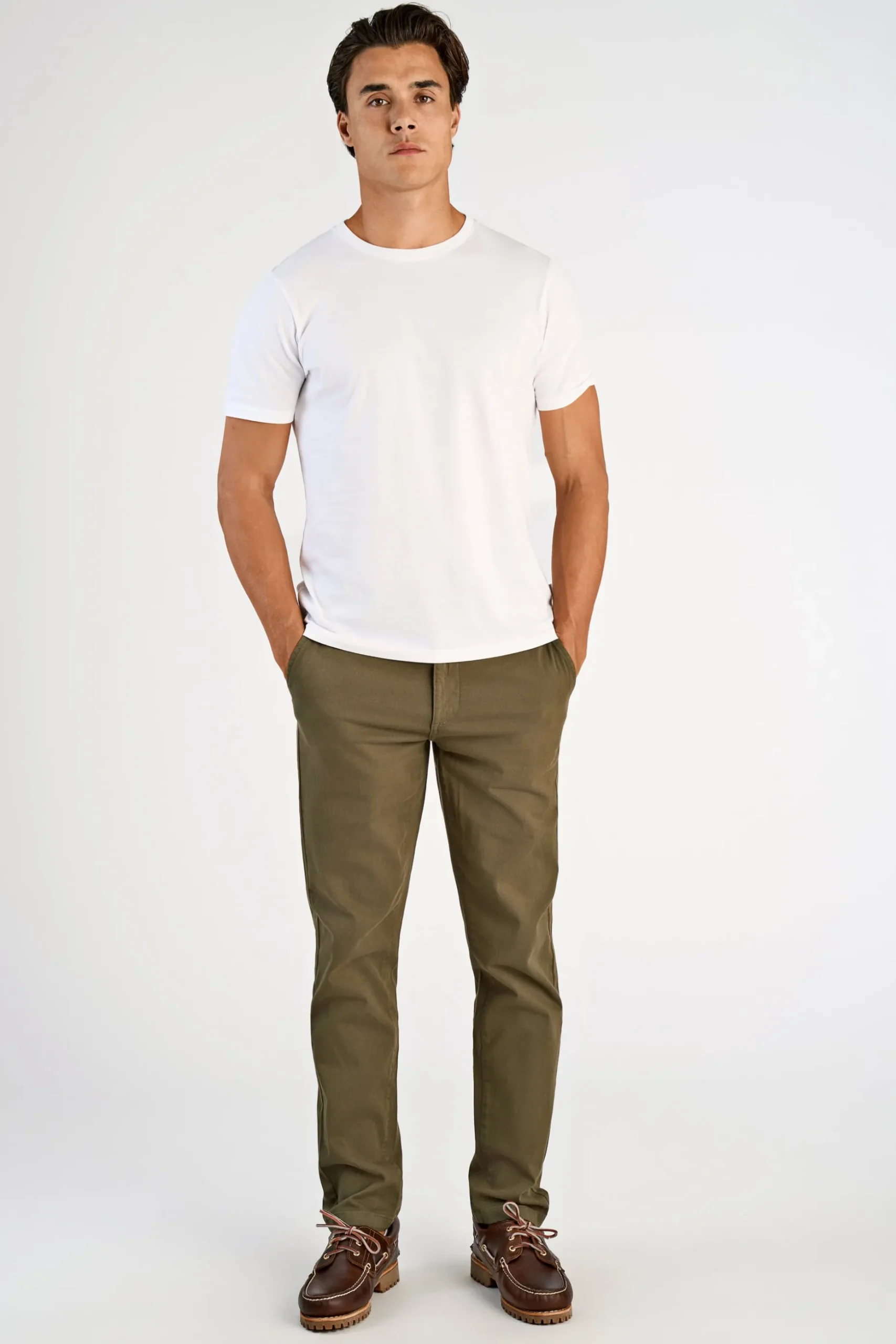 Chinos