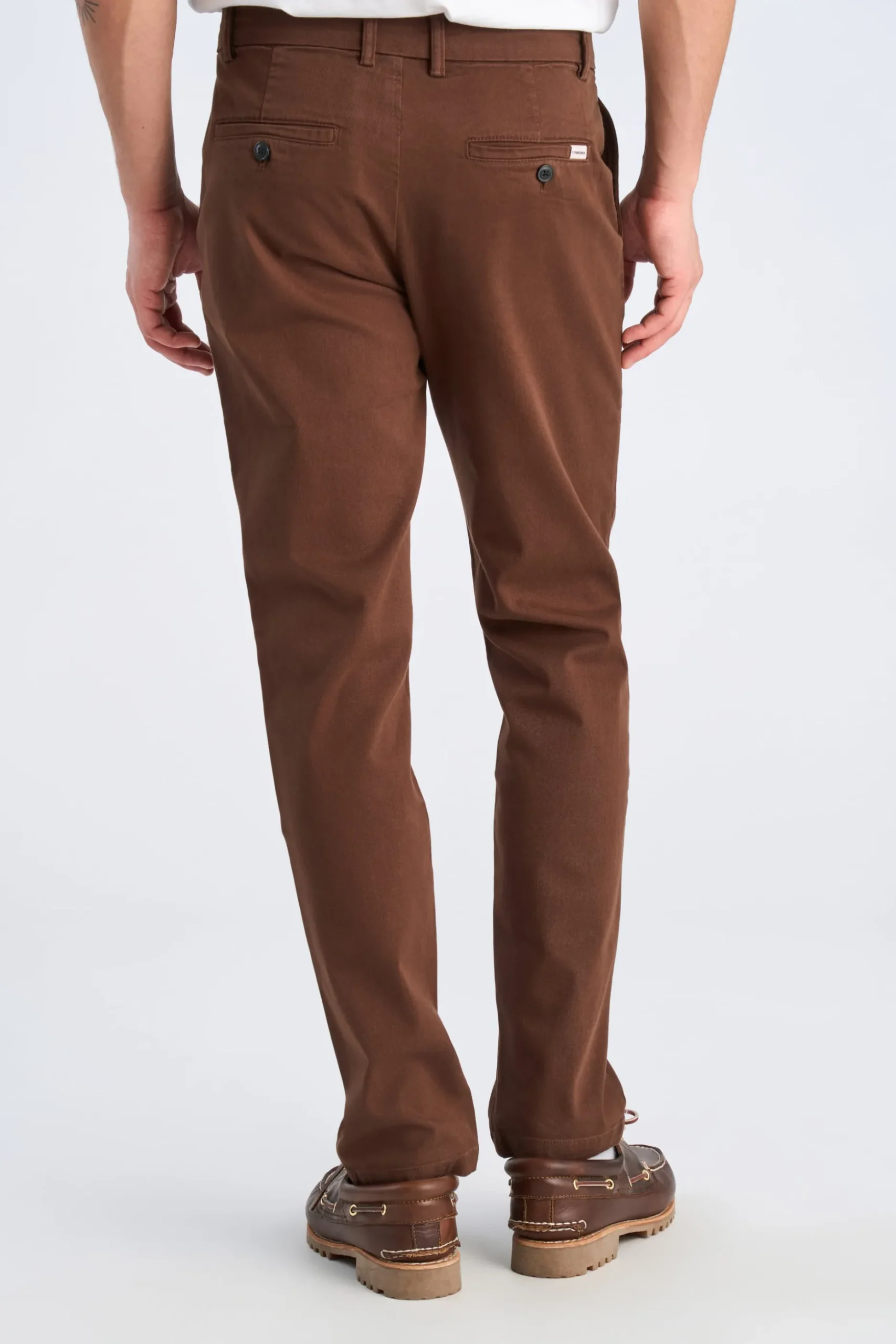 Chinos