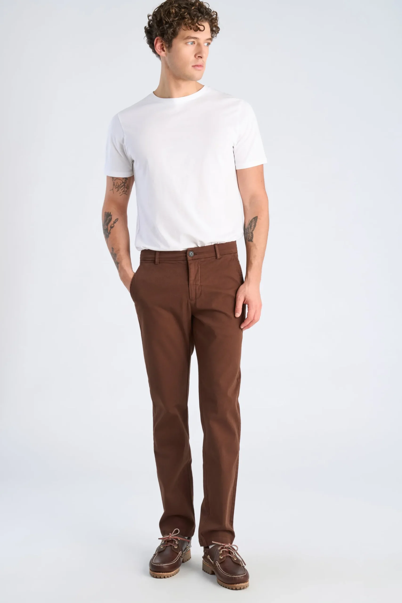 Chinos