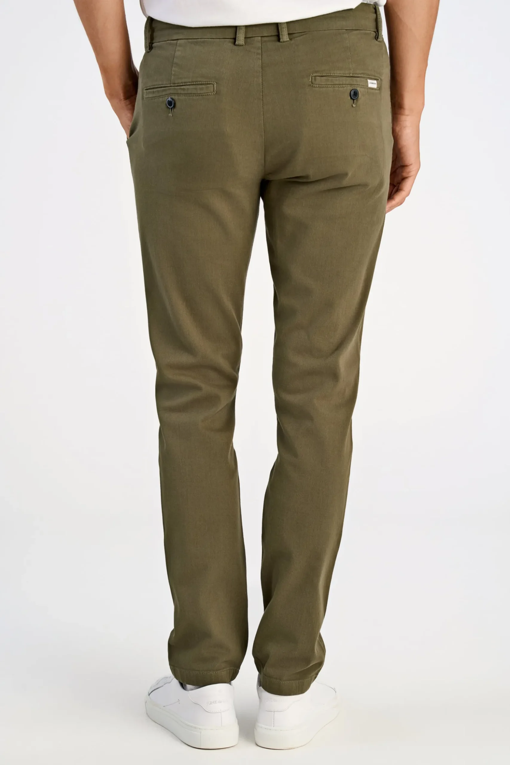 Chinos