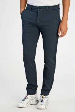 Chinos