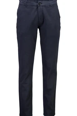 Chinos