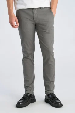 Chinos