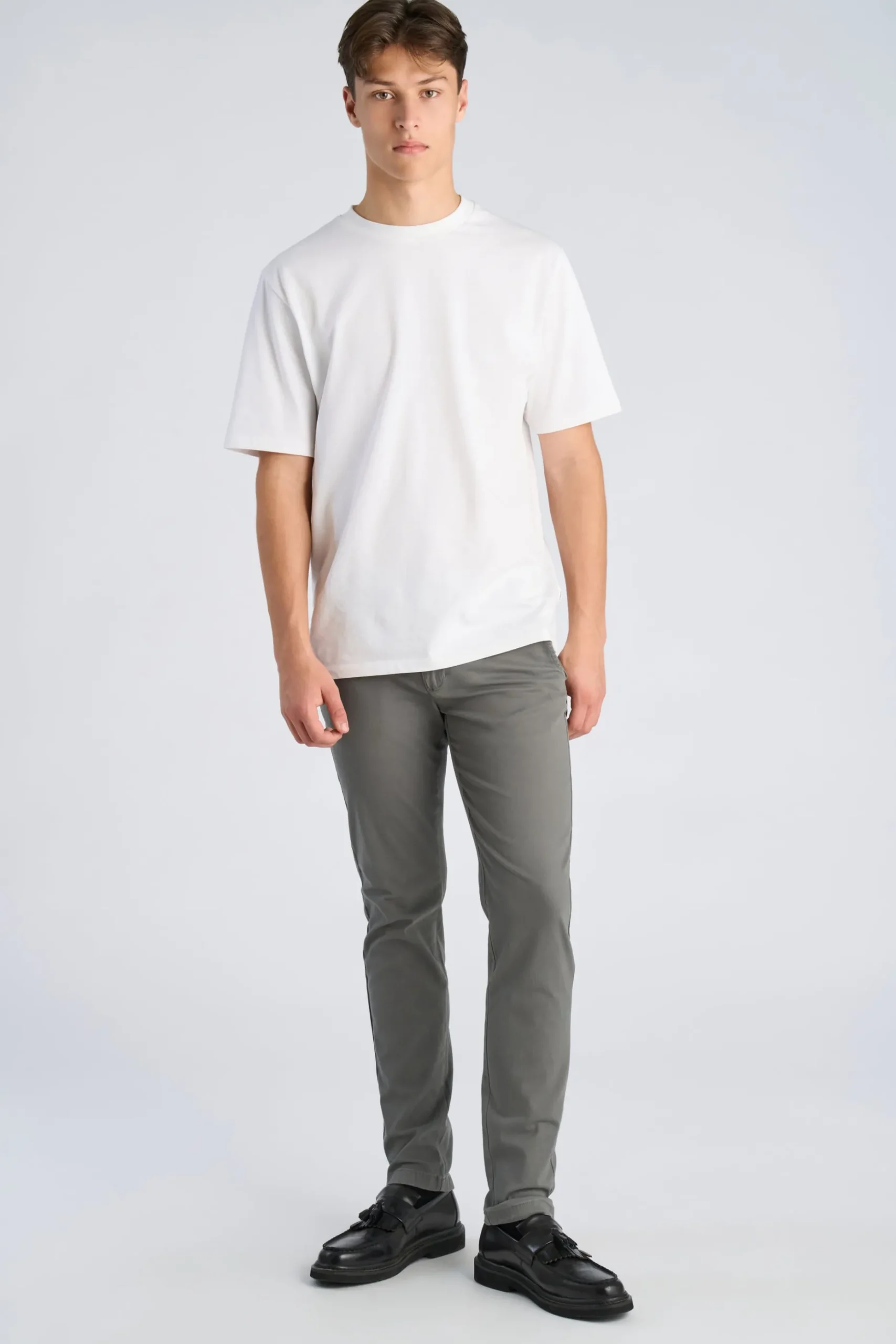 Chinos