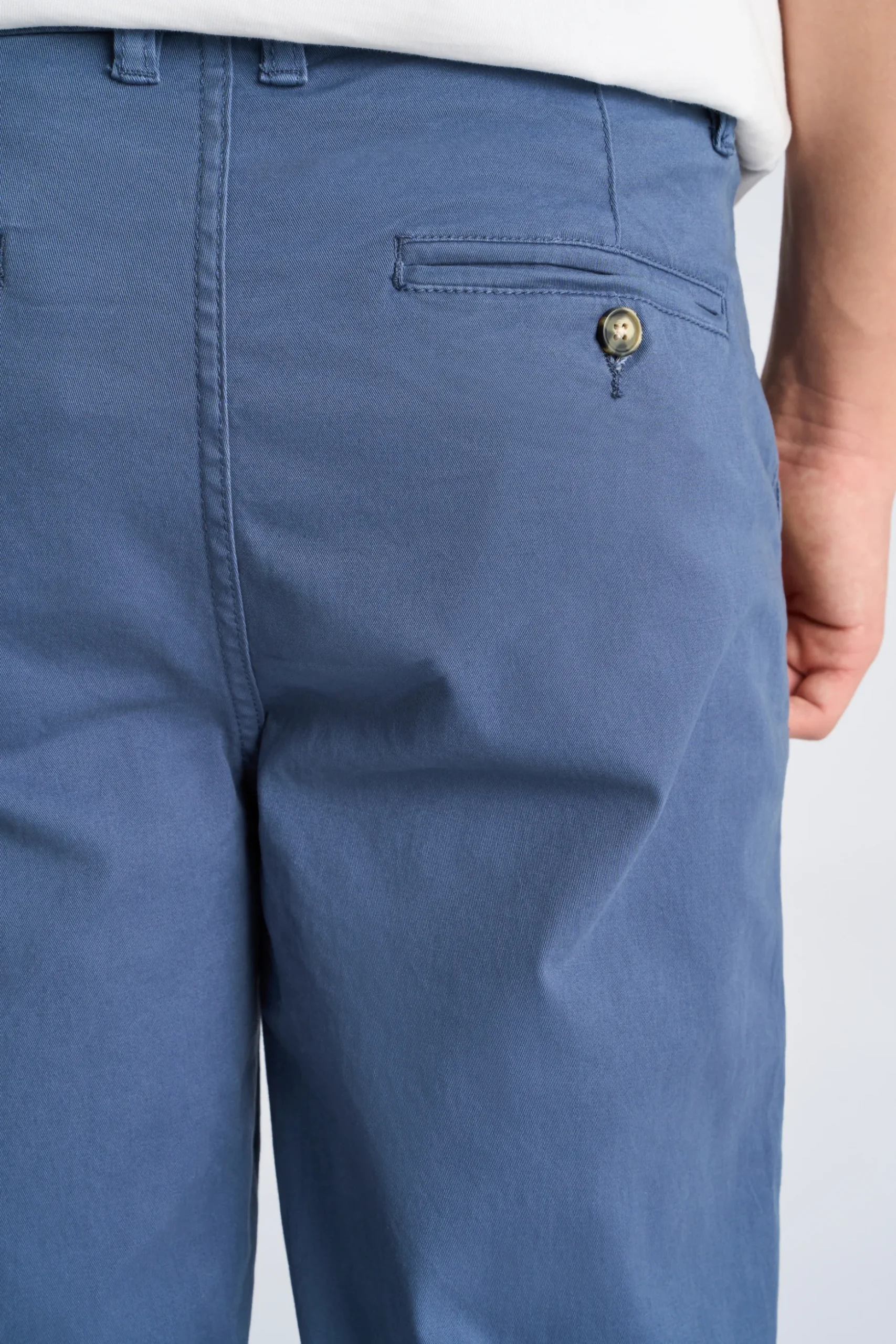 Chinos