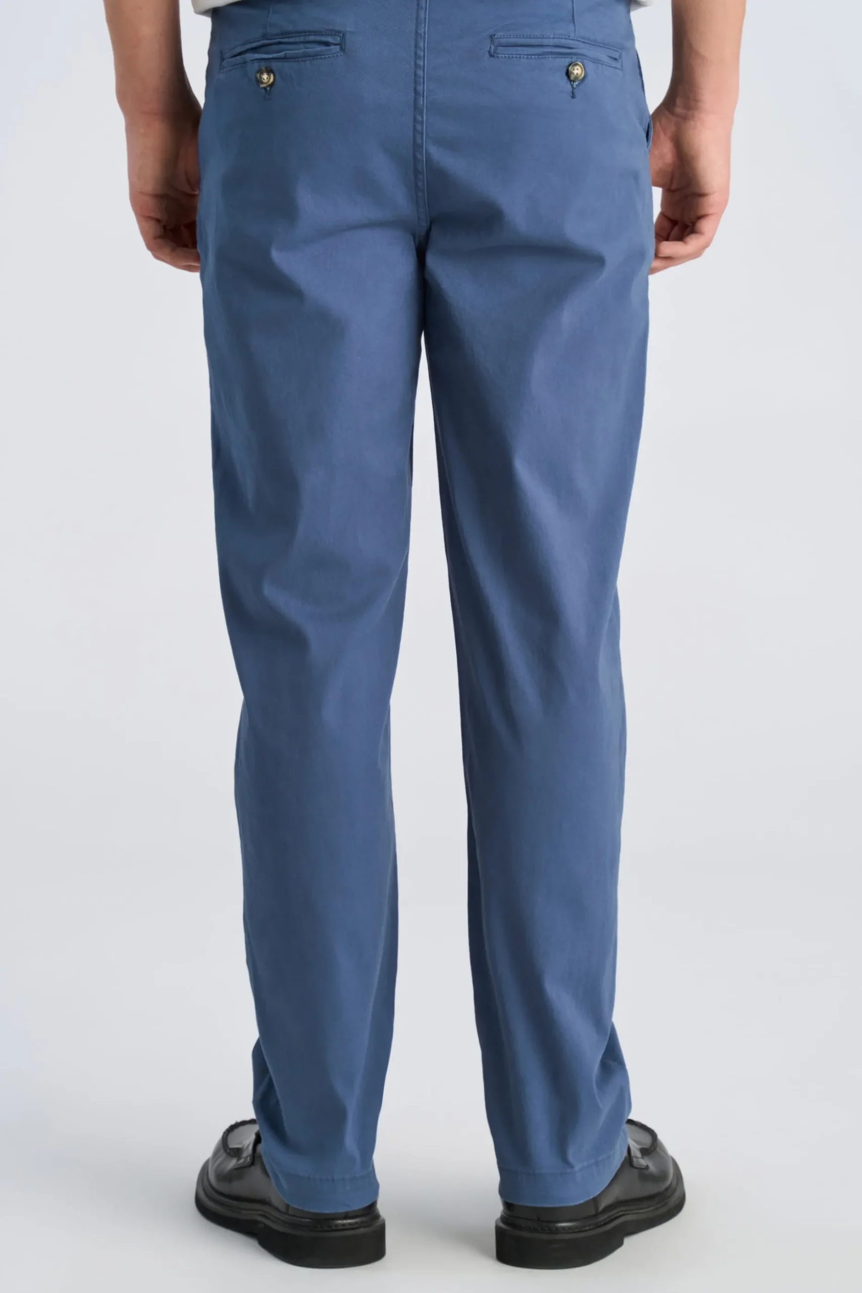 Chinos