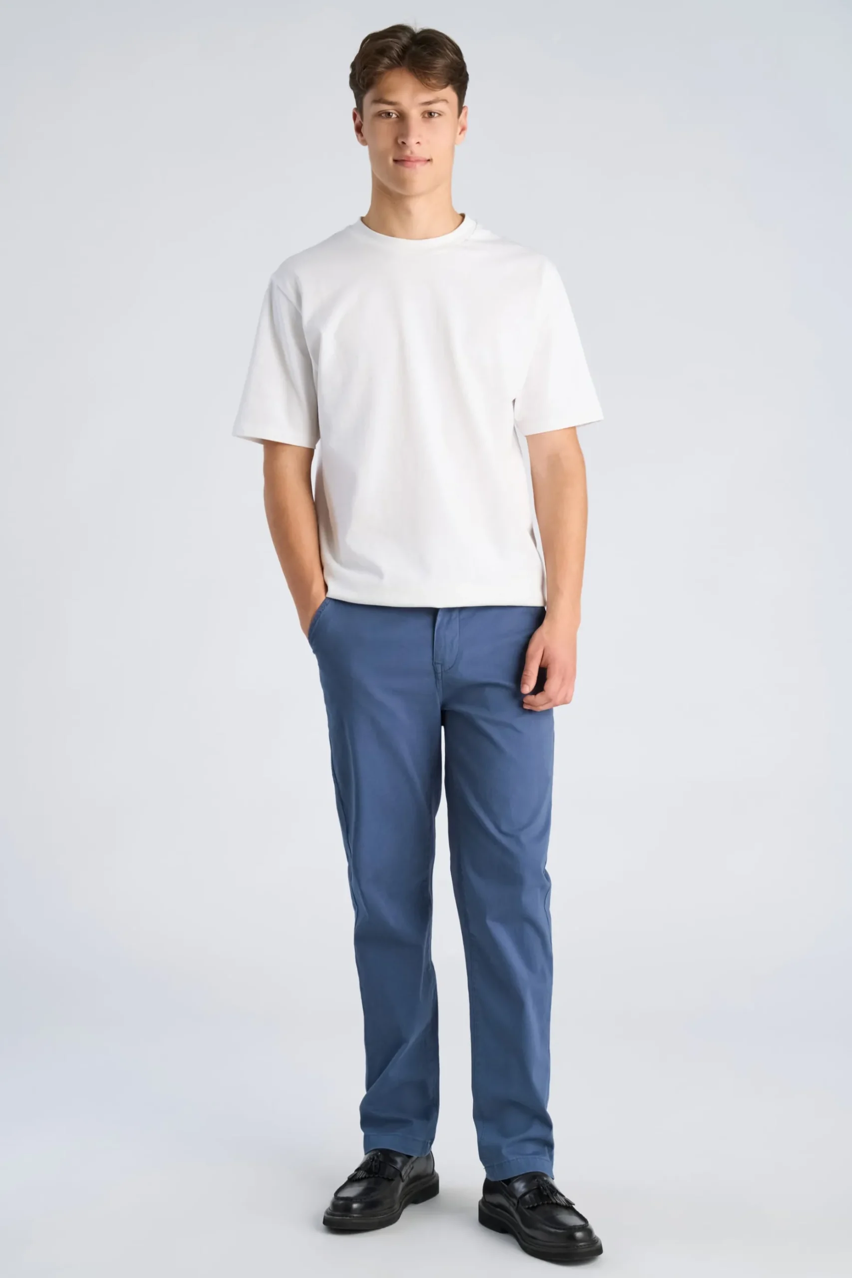 Chinos