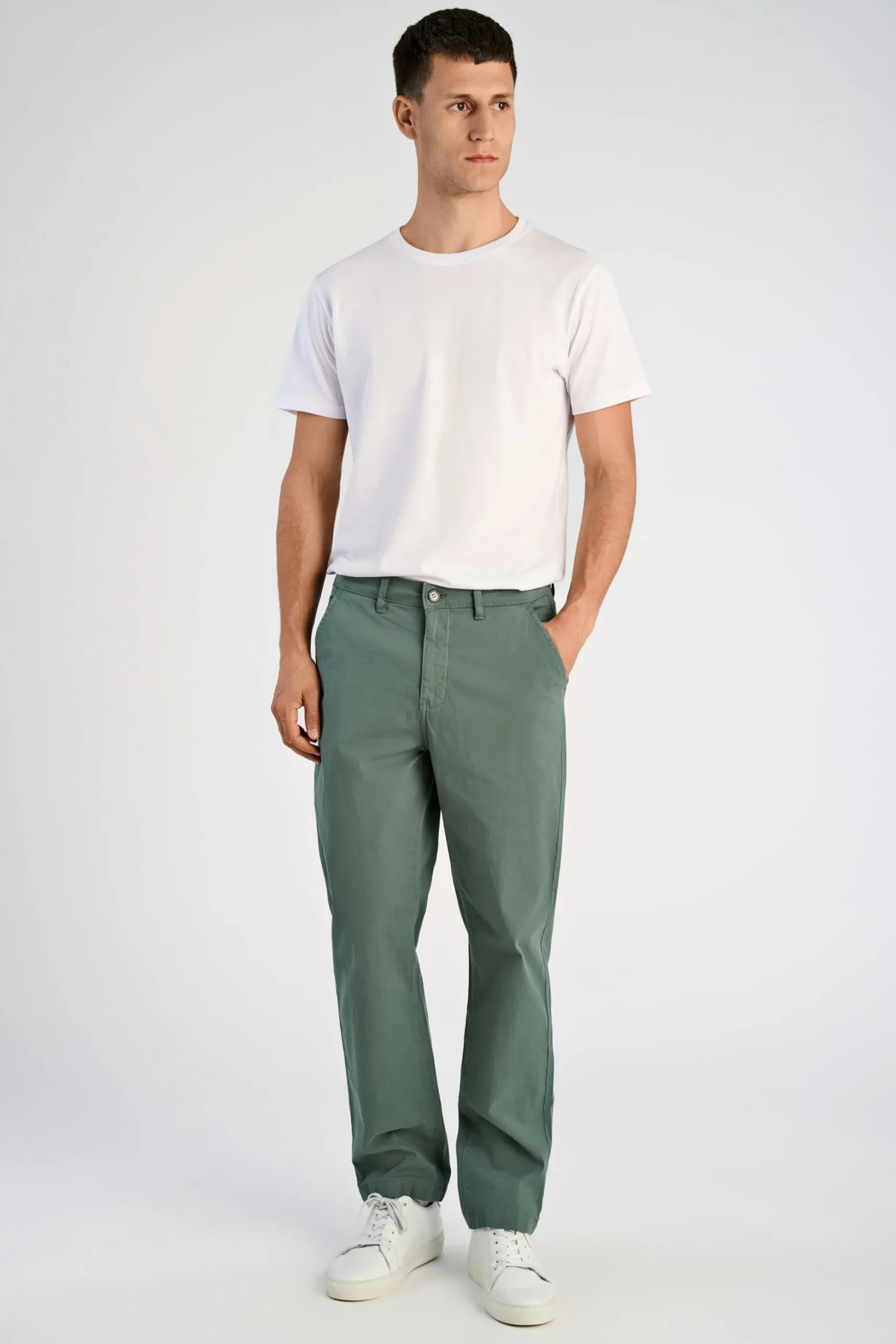 Chinos