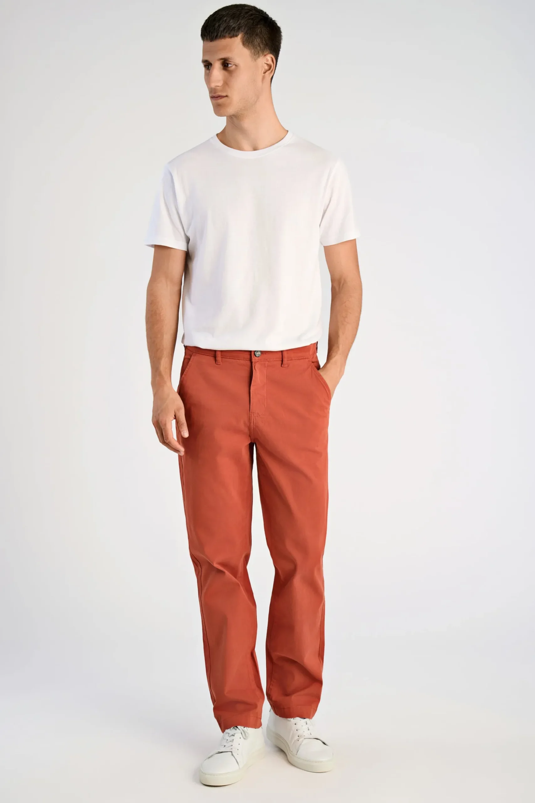 Chinos