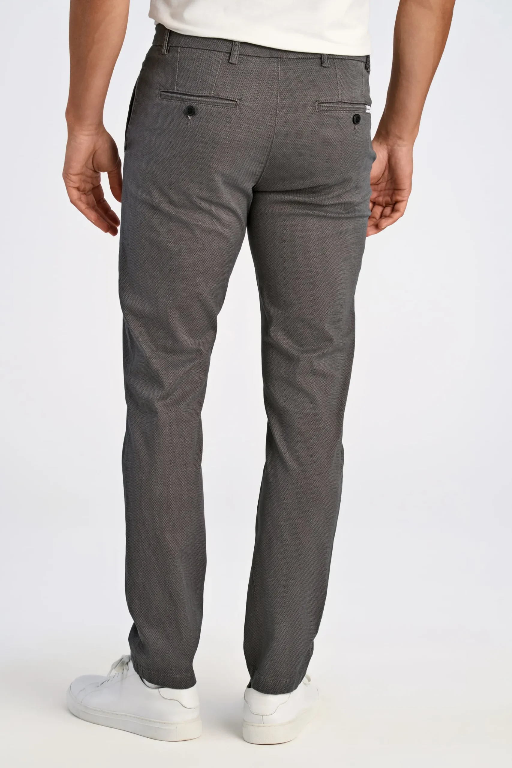 Chinos
