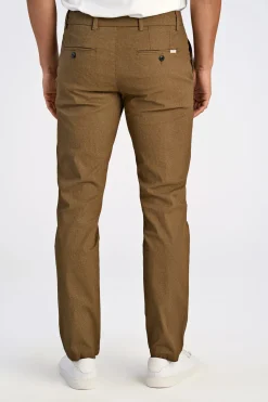 Chinos