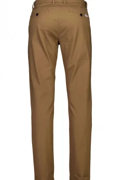 Chinos