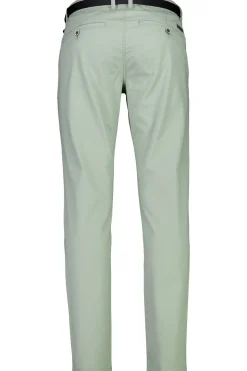 Chinos