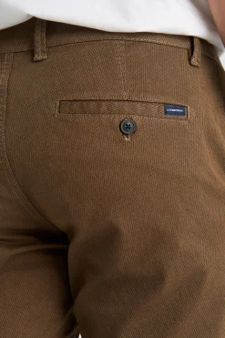 Chinos