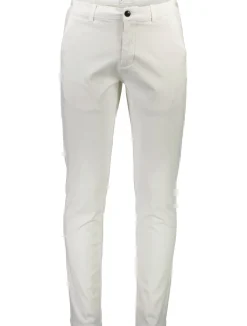 Chinos